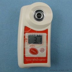 PAN-1 浸入式糖度計1