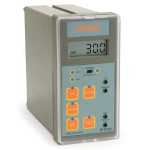 HI8720 鑲嵌式單控制和自診斷功能氧化還原ORP監測分析控制器